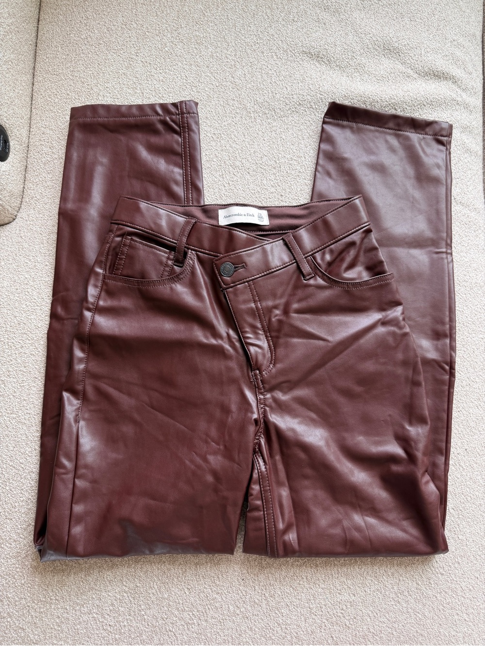 Abercrombie & Fitch Faux Leather Straight Leg Pants in Burgundy